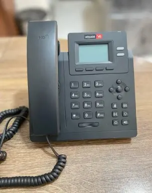 گوشی تلفن تحت شبکه Yealink T31G